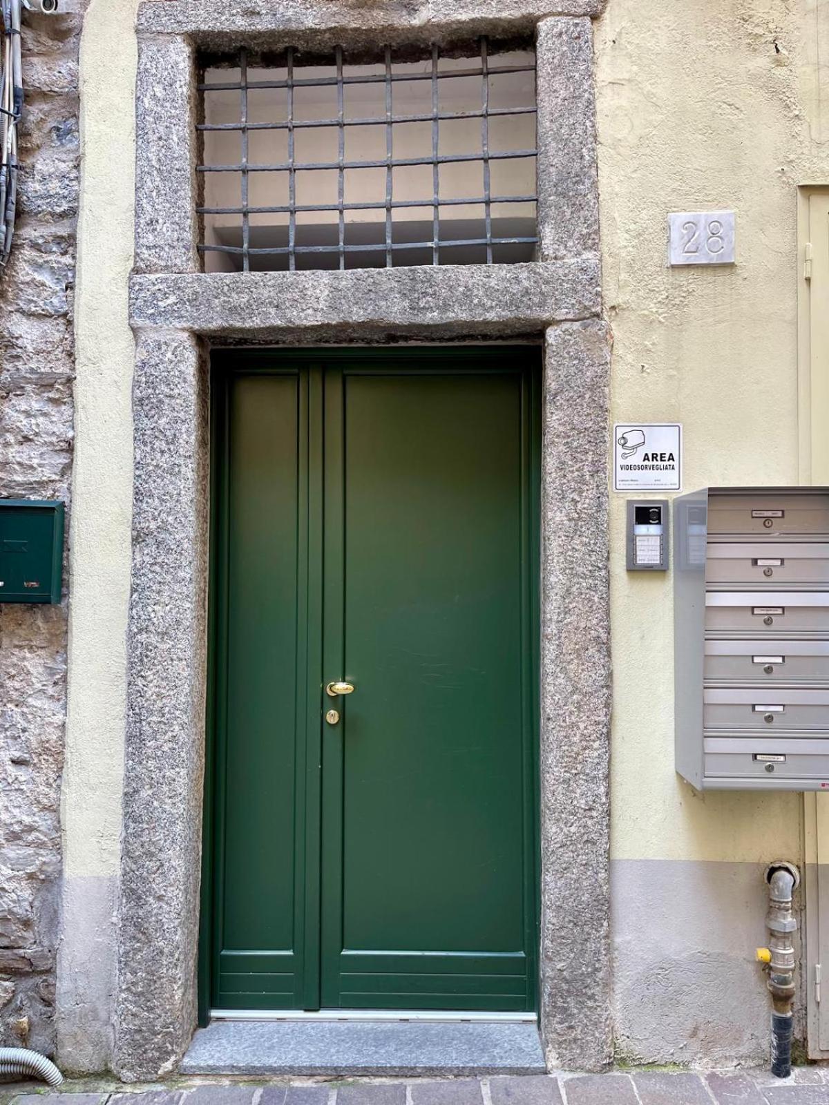 Calicantus Apartments Atena Como Exterior photo